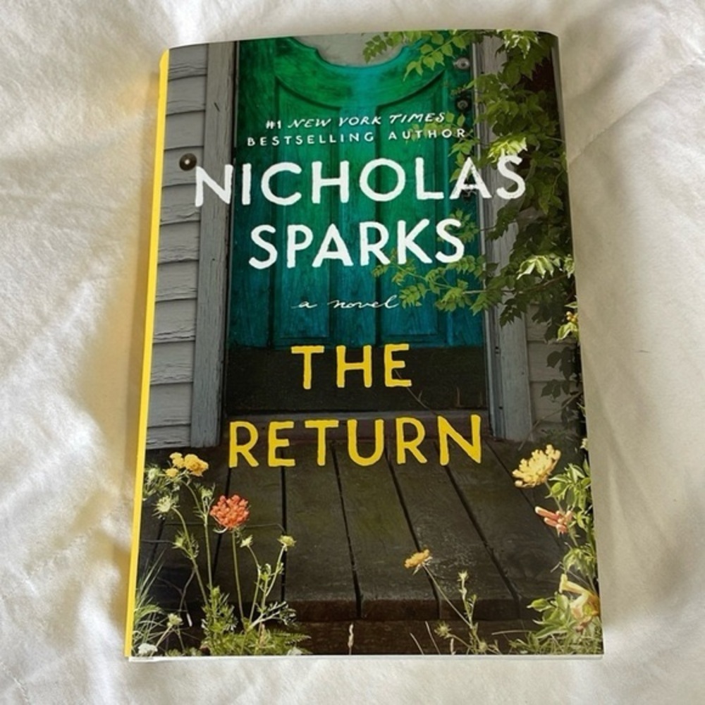 NICHOLAS SPARKS Hard Cover “The Return” a novel New Condition Book